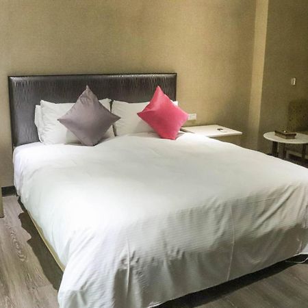 The Loft Seaside Suites Jinshan Exterior photo