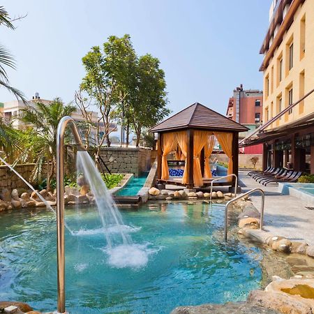 The Loft Seaside Suites Jinshan Exterior photo