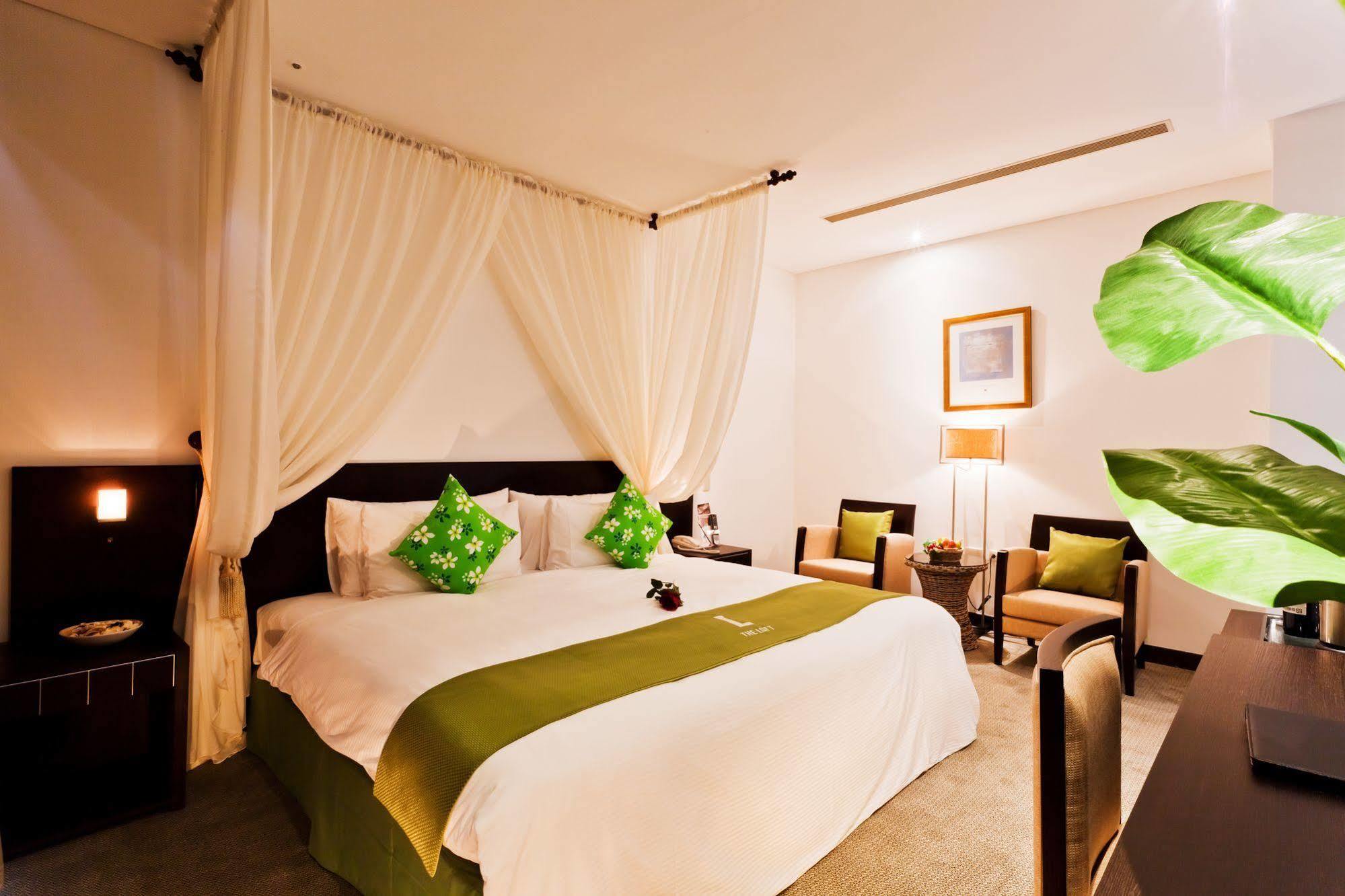 The Loft Seaside Suites Jinshan Exterior photo